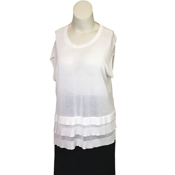 White lose fitting tunic   - Picture 2 of 4